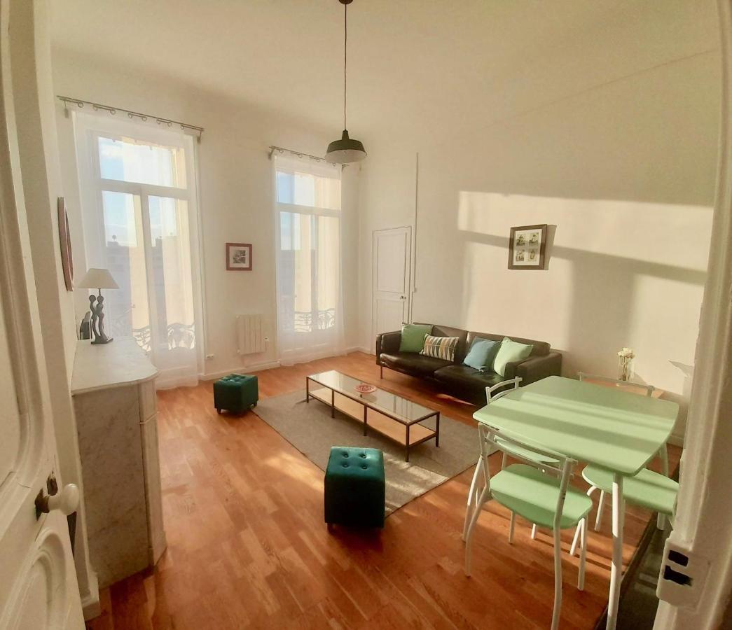 Spacieux et lumineux appartement vue mer Joliette Marseille Extérieur photo