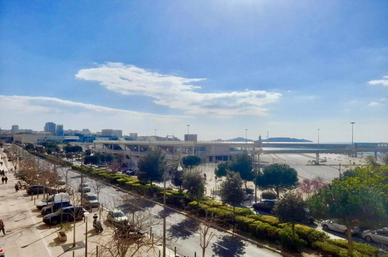 Spacieux et lumineux appartement vue mer Joliette Marseille Extérieur photo